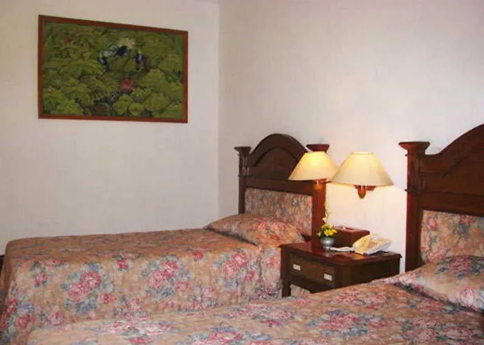 Shanti Front Hotel