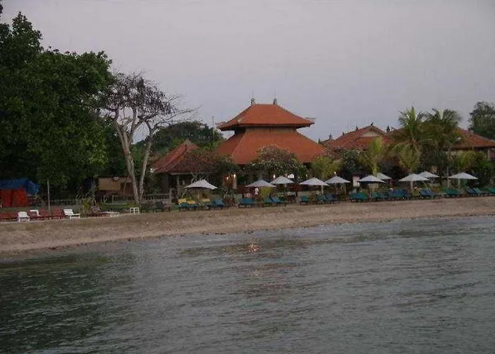 Shanti Front Hotel Sanur (Bali)