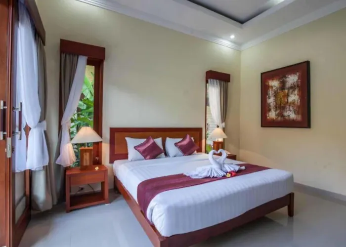 Shanti Front 3* Sanur (Bali)